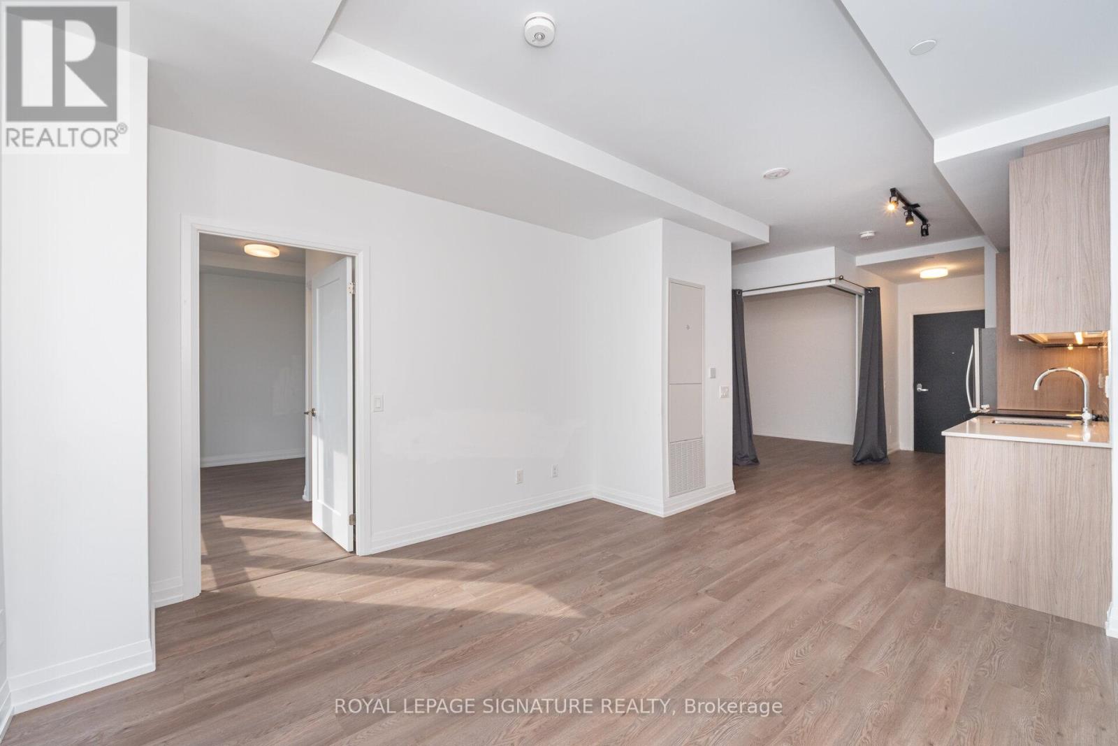 910 - 286 Main Street, Toronto, Ontario  M4C 0B3 - Photo 9 - E12399018