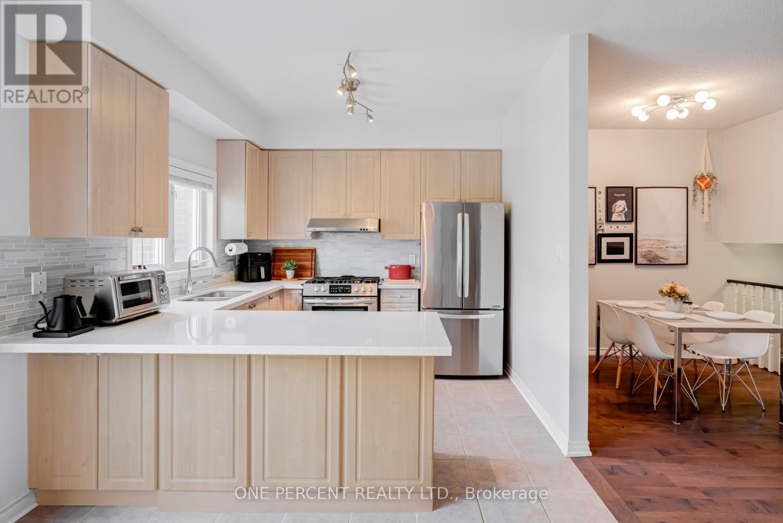 64 Lander Crescent, Vaughan, Ontario  L4J 8V2 - Photo 16 - N12398999