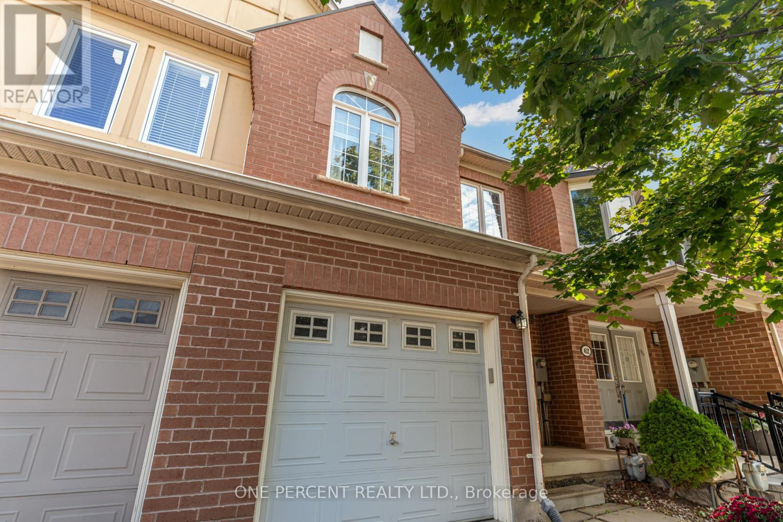64 Lander Crescent, Vaughan, Ontario  L4J 8V2 - Photo 5 - N12398999