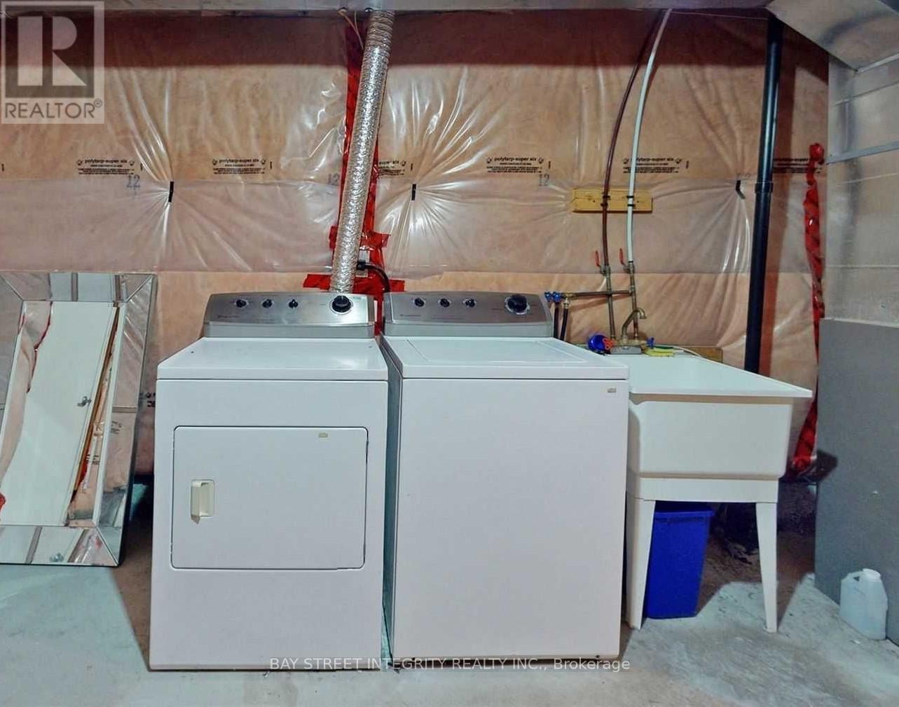 67 Sequin Drive, Richmond Hill, Ontario  L4E 0M4 - Photo 21 - N12399004