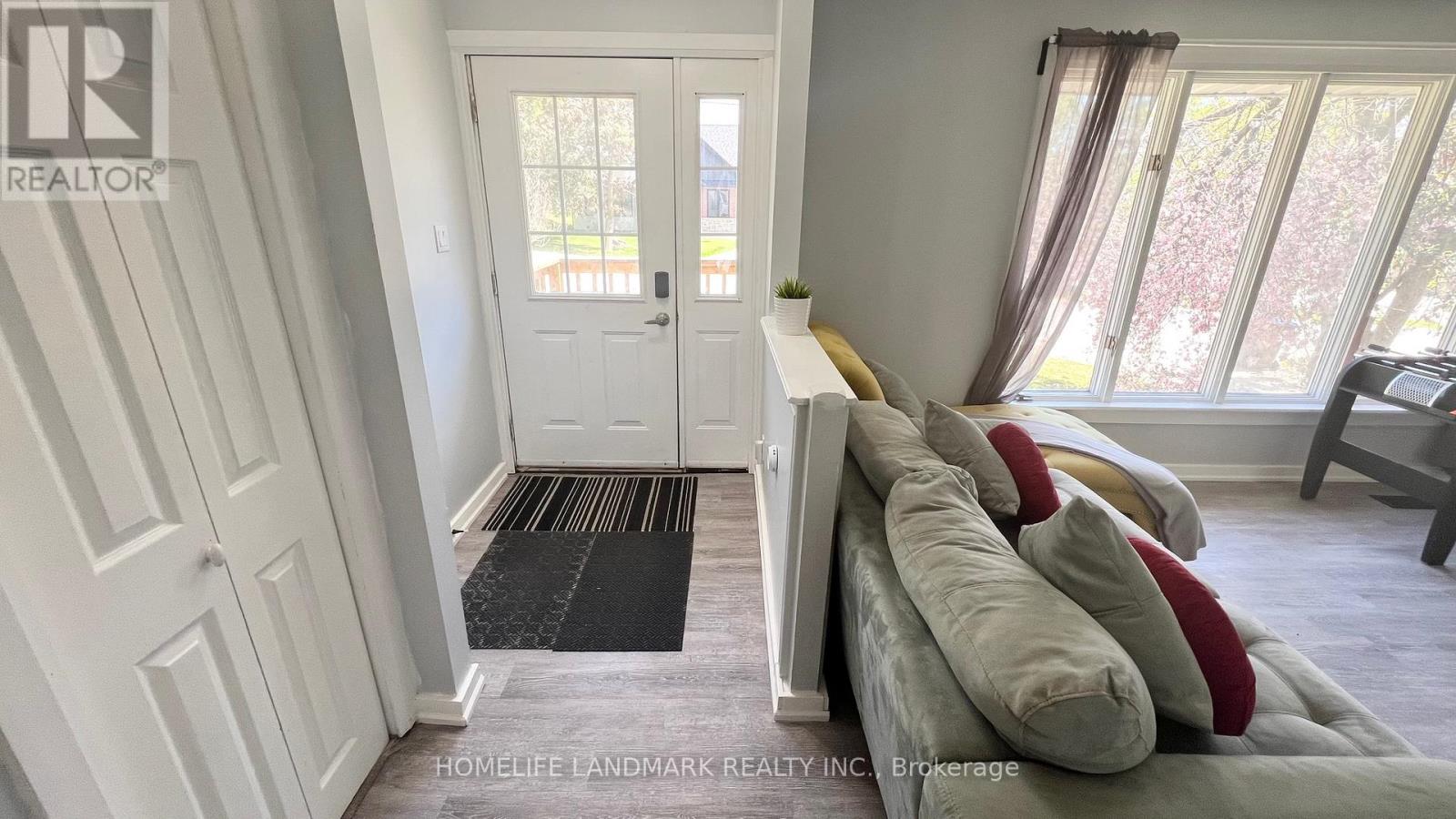 688 7th Line S, Oro-Medonte, Ontario  L0L 2E0 - Photo 3 - S12399017