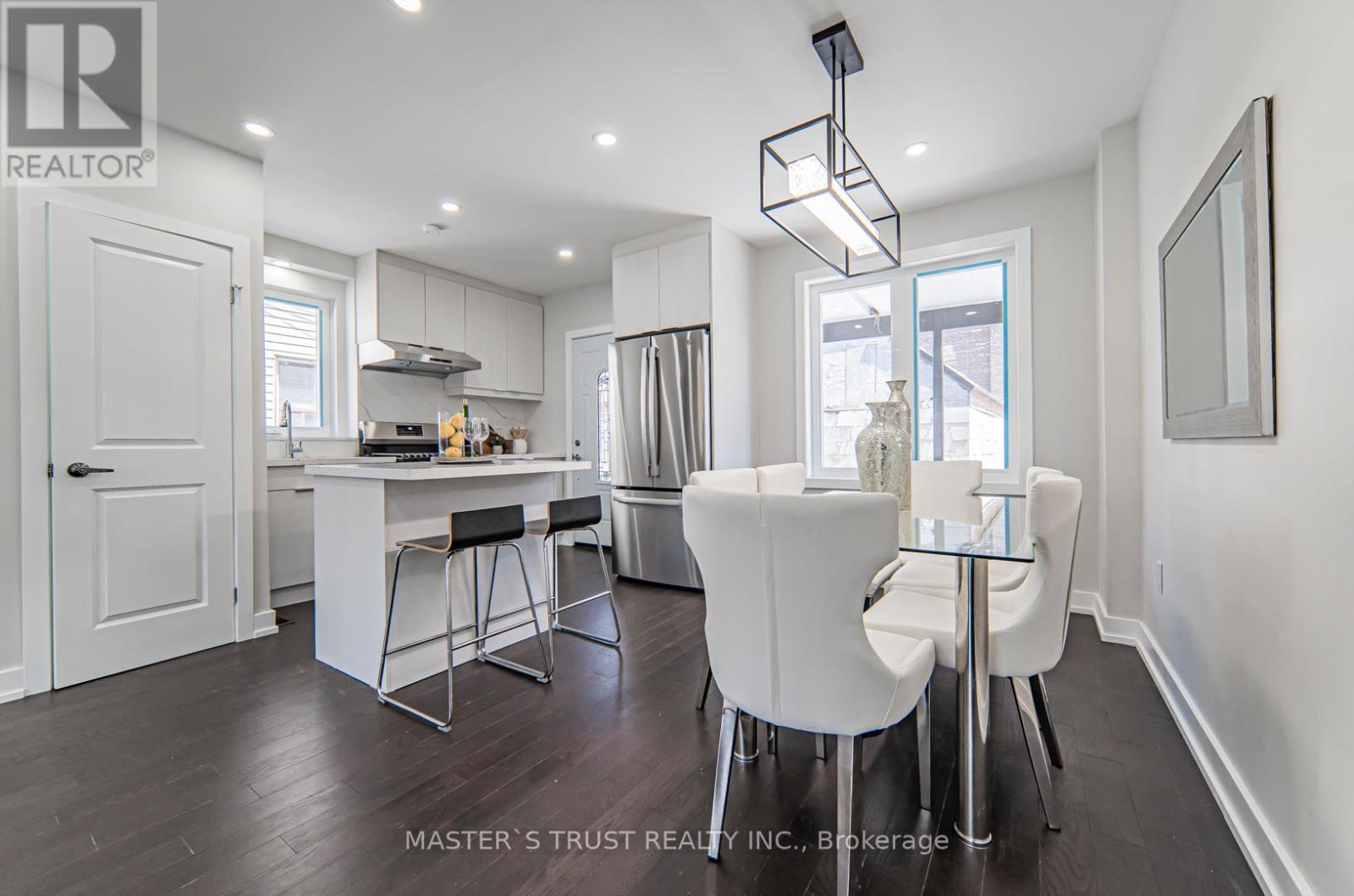 613 Old Weston Road S, Toronto, Ontario  M6N 3B4 - Photo 13 - W12399006