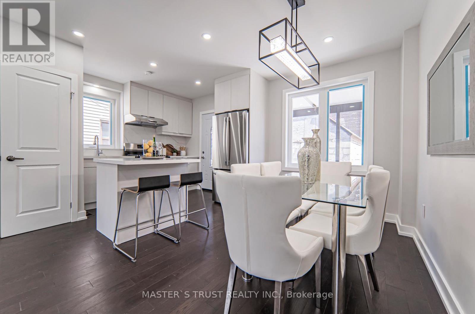 613 Old Weston Road S, Toronto, Ontario  M6N 3B4 - Photo 22 - W12399006