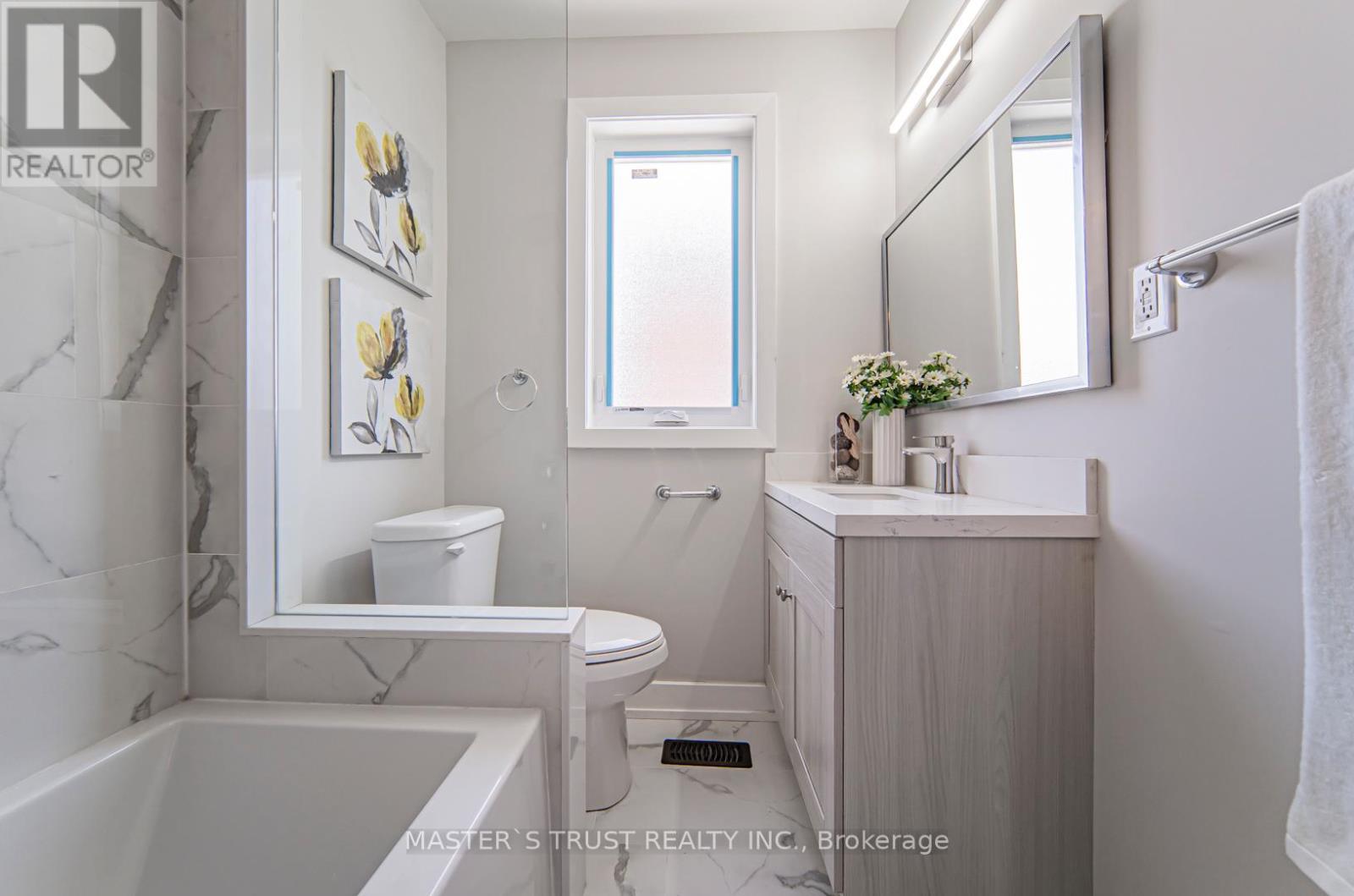 613 Old Weston Road S, Toronto, Ontario  M6N 3B4 - Photo 28 - W12399006