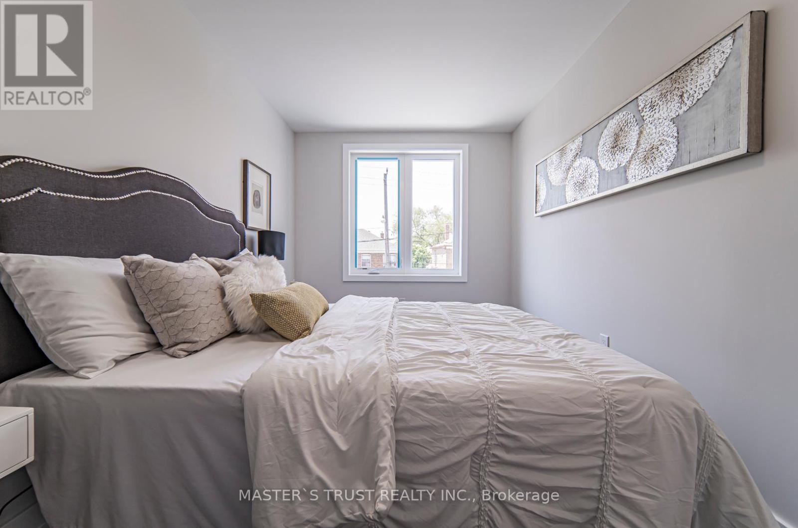 613 Old Weston Road S, Toronto, Ontario  M6N 3B4 - Photo 40 - W12399006