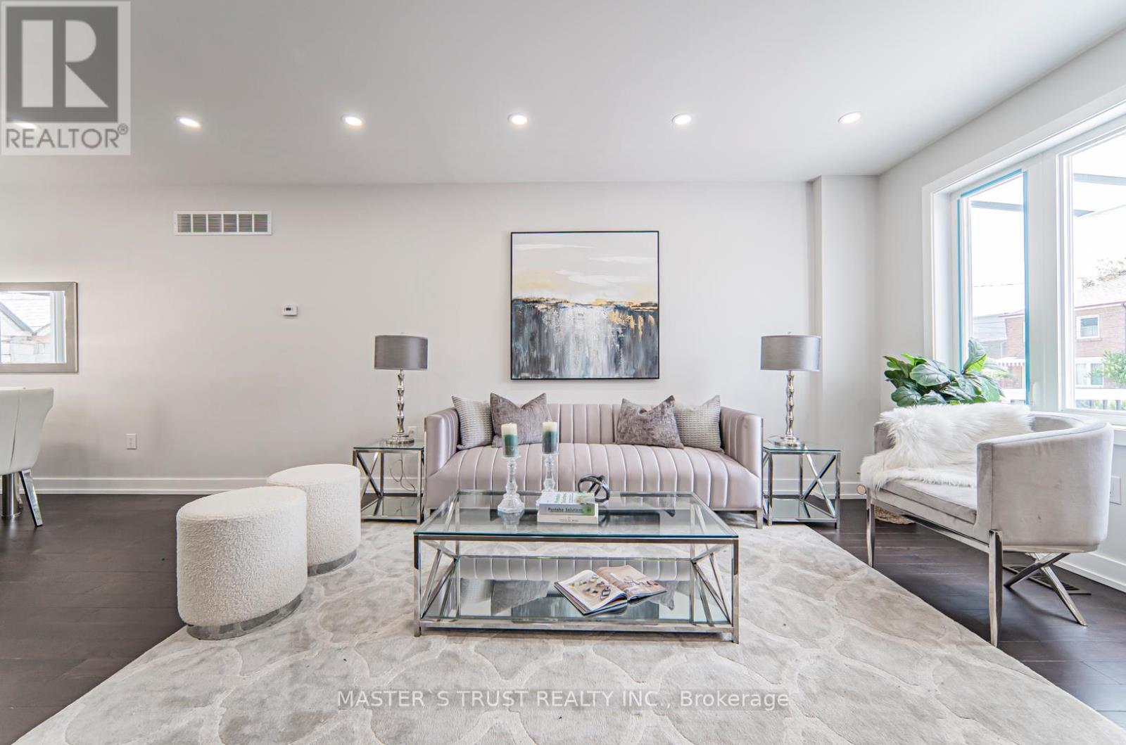 613 Old Weston Road S, Toronto, Ontario  M6N 3B4 - Photo 9 - W12399006
