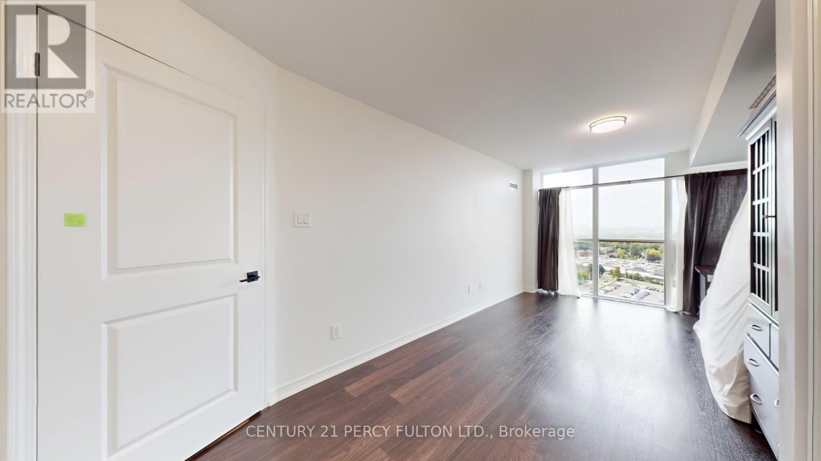 1612 - 9 George Street N, Brampton, Ontario  L6X 0T6 - Photo 18 - W12399014