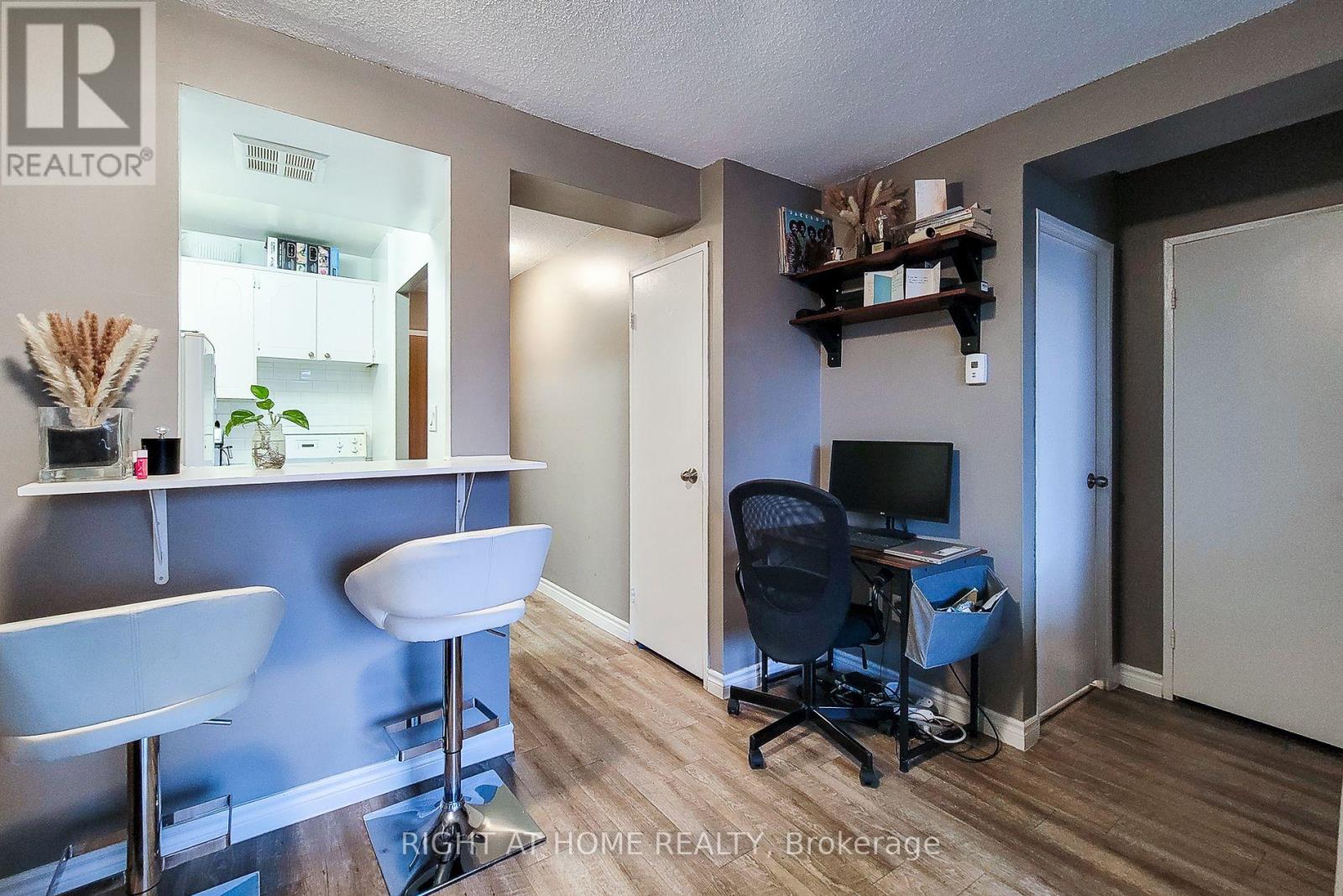 601 - 150 Charlton Avenue E, Hamilton, Ontario  L8N 3X3 - Photo 23 - X12399015