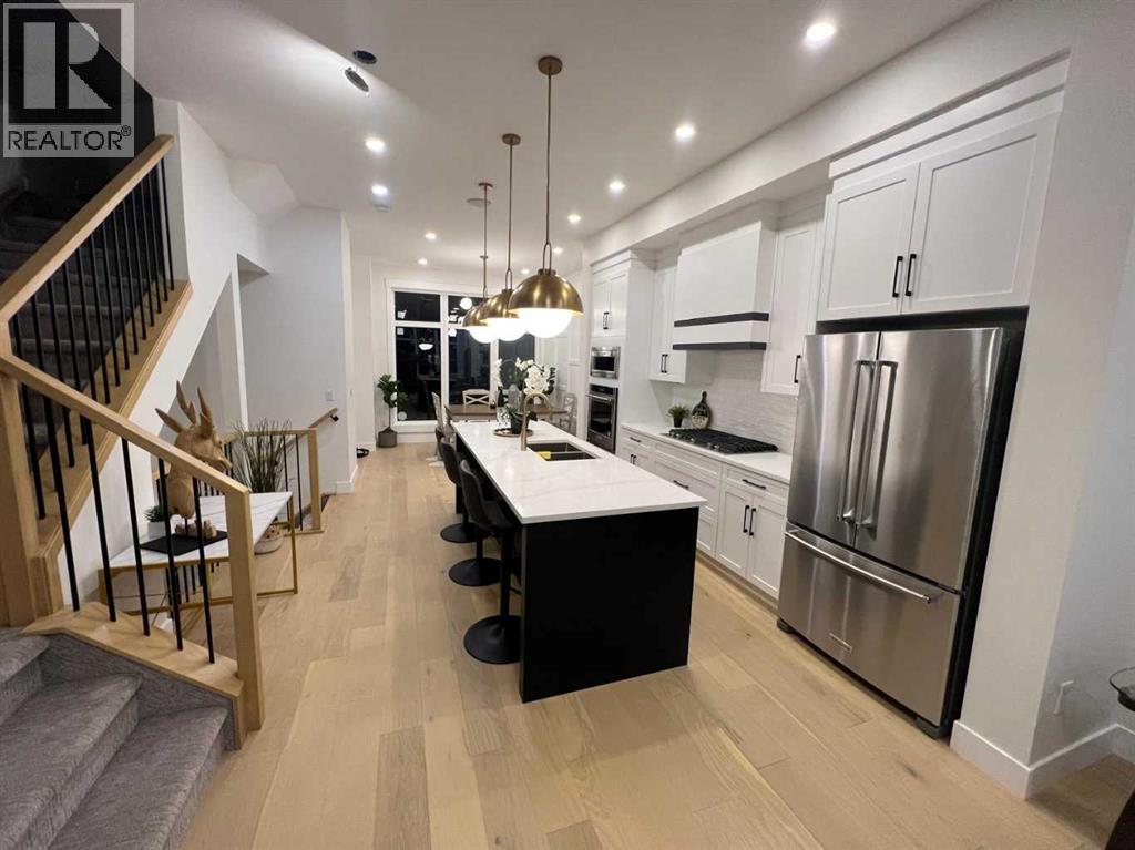 452 22 Avenue Ne, Calgary, Alberta  T2E 1T7 - Photo 3 - A2255039