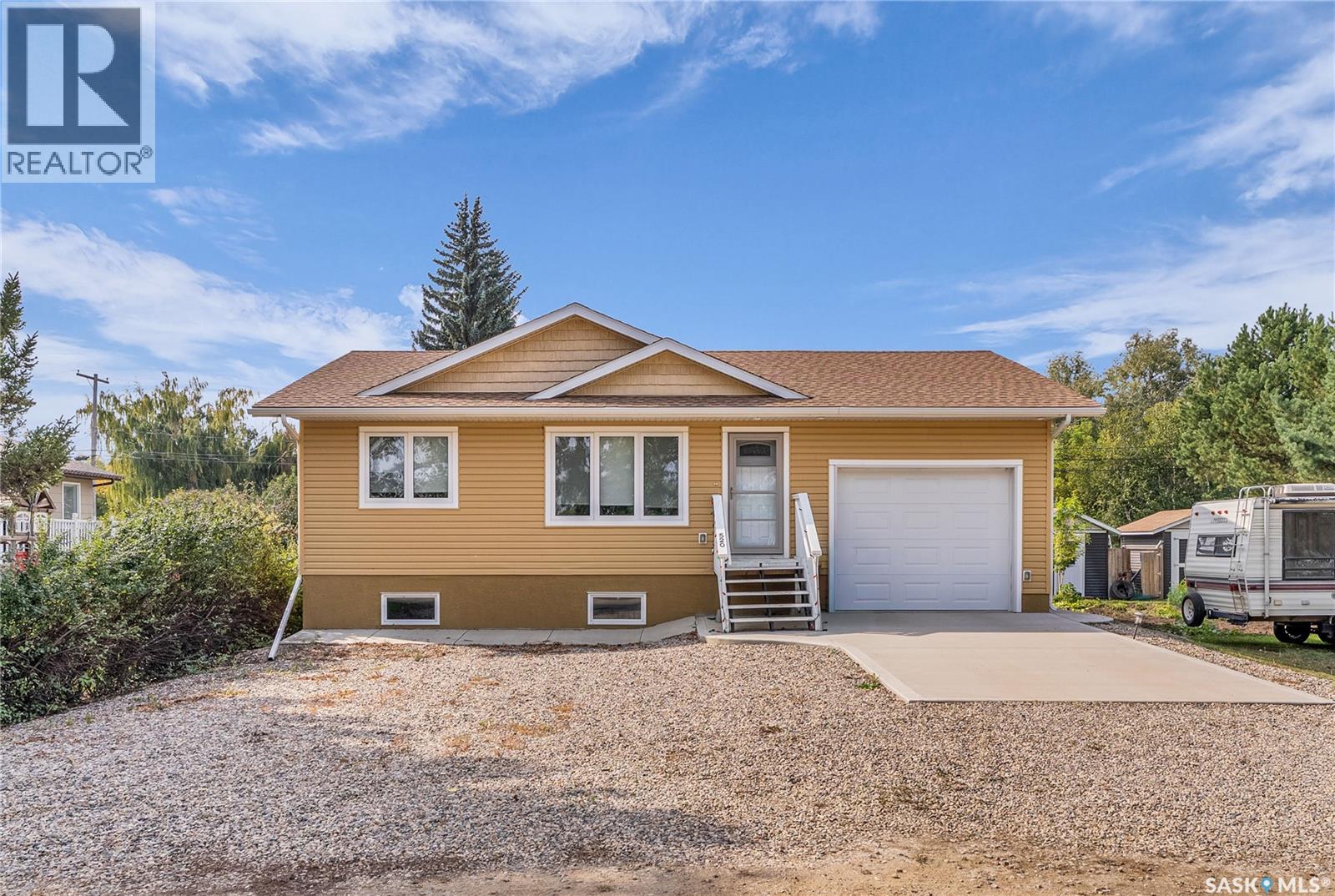 520 Lunn STREET, Asquith, Saskatchewan