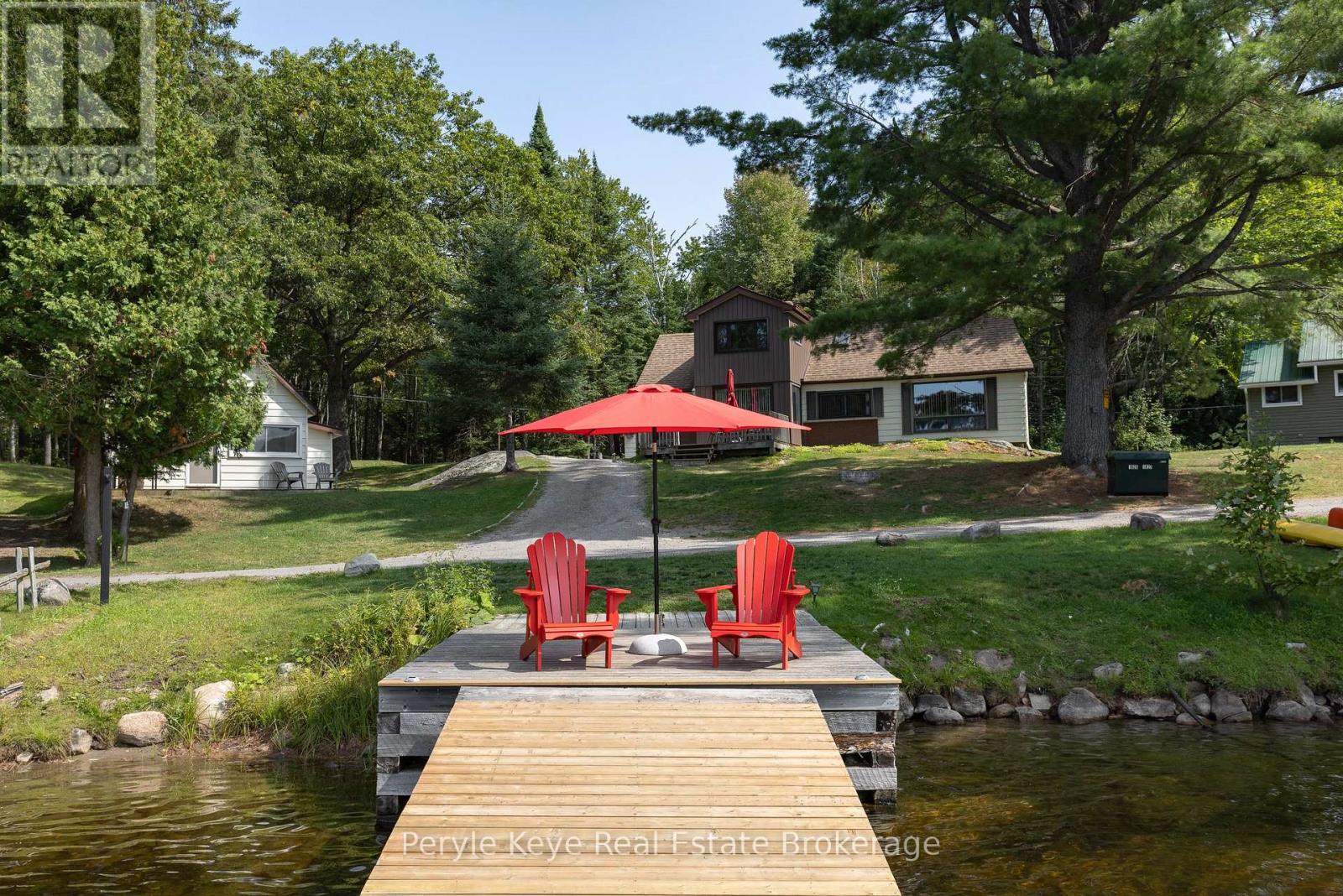 1025 & 1027 Big Island Road, Bracebridge, Ontario  P1L 1X1 - Photo 2 - X12399057