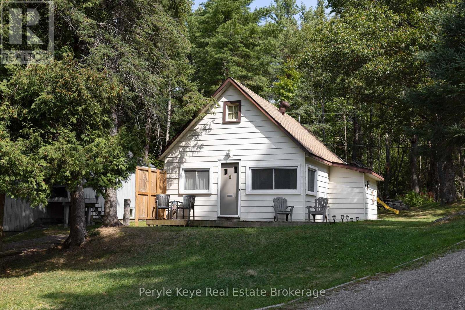 1025 & 1027 Big Island Road, Bracebridge, Ontario  P1L 1X1 - Photo 26 - X12399057
