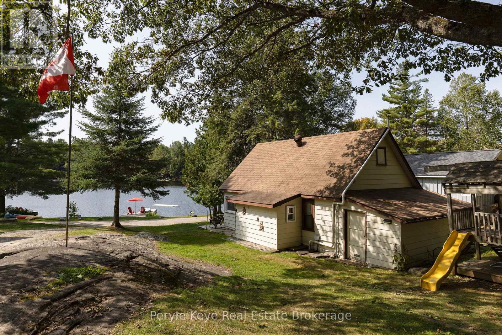 1025 & 1027 Big Island Road, Bracebridge, Ontario  P1L 1X1 - Photo 27 - X12399057
