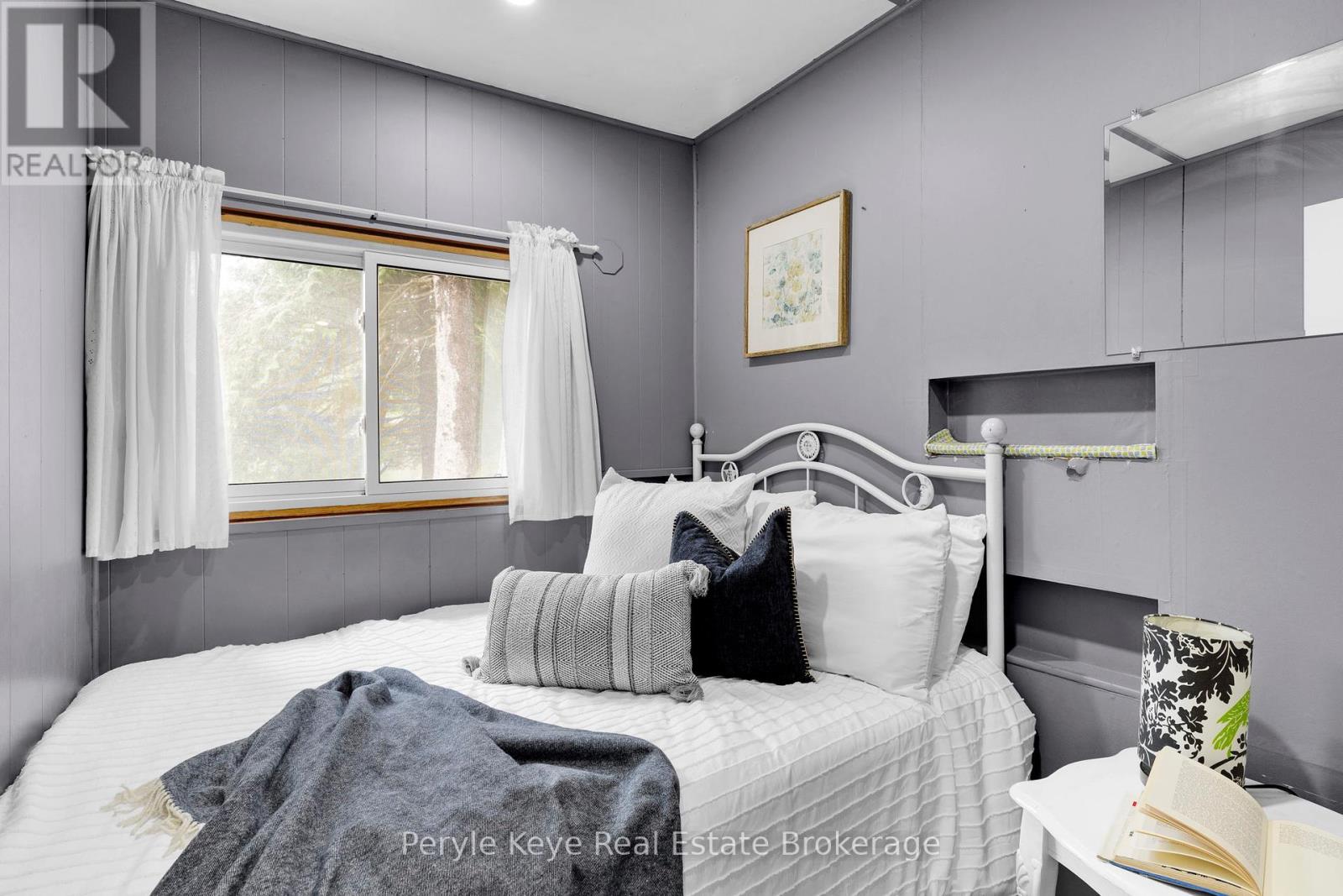 1025 & 1027 Big Island Road, Bracebridge, Ontario  P1L 1X1 - Photo 33 - X12399057