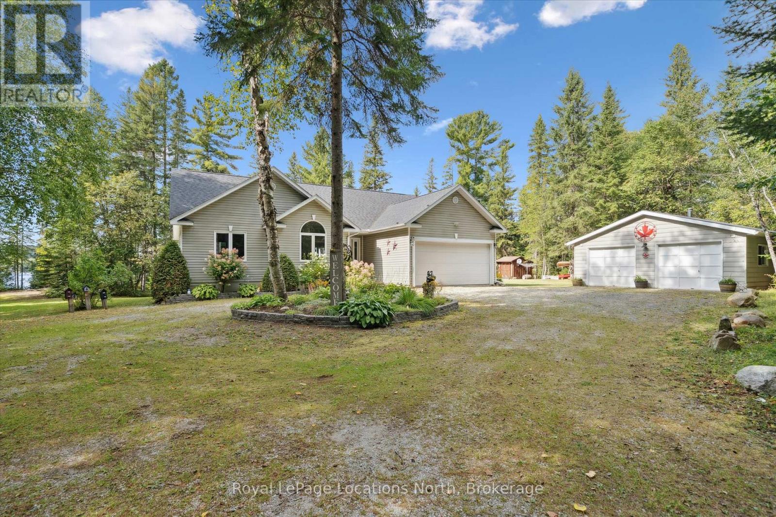 576 CLAM LAKE ROAD, Kearney, Ontario