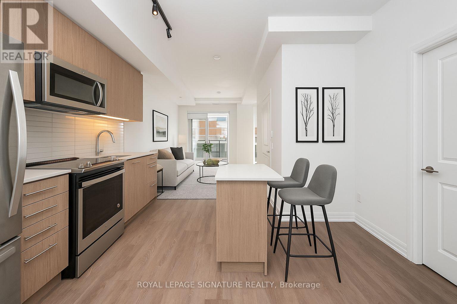910 - 286 MAIN STREET, Toronto, Ontario