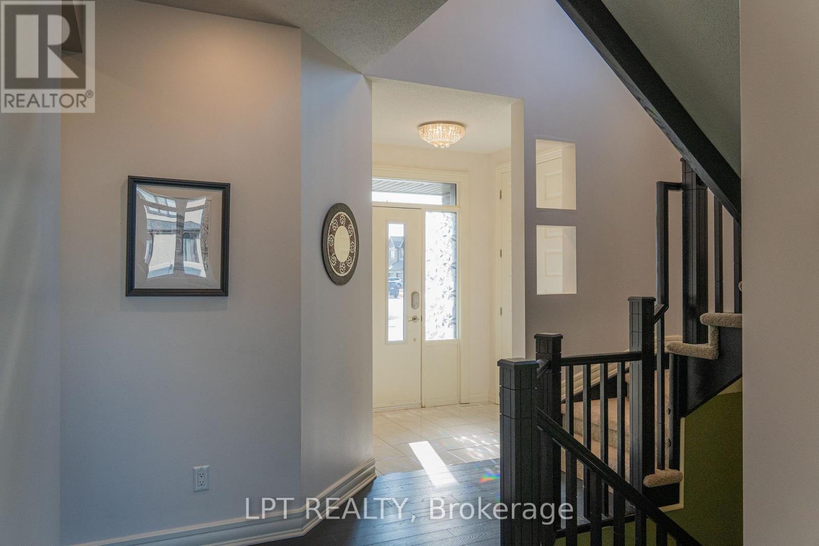 410 Andalusian Crescent, Ottawa, Ontario  K2V 0E3 - Photo 10 - X12396077
