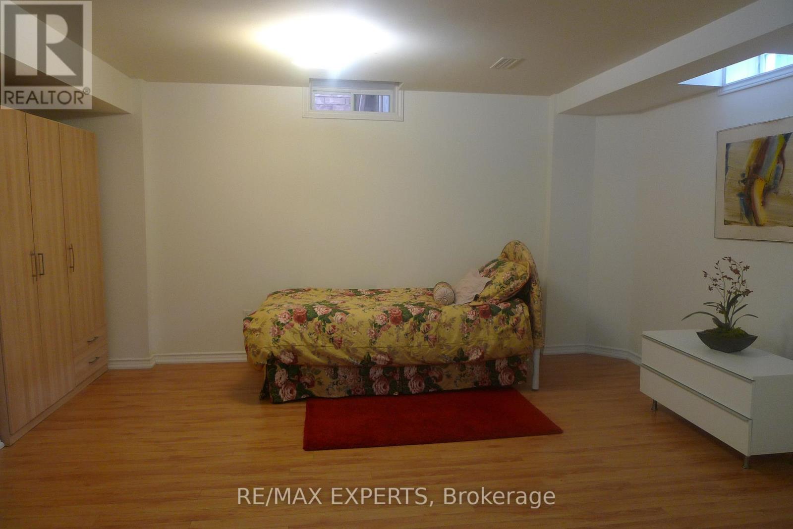 16 Gamla Road, Vaughan, Ontario  L6A 0W3 - Photo 7 - N12240033