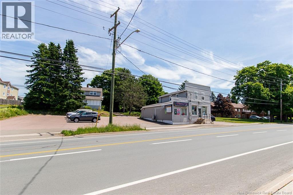 970 Amirault Street, Dieppe, New Brunswick  E1A 1C9 - Photo 3 - NB126561