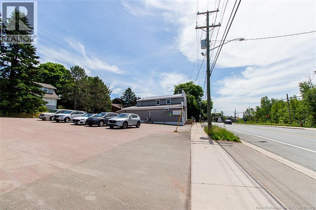 970 Amirault Street, Dieppe, New Brunswick  E1A 1C9 - Photo 4 - NB126561