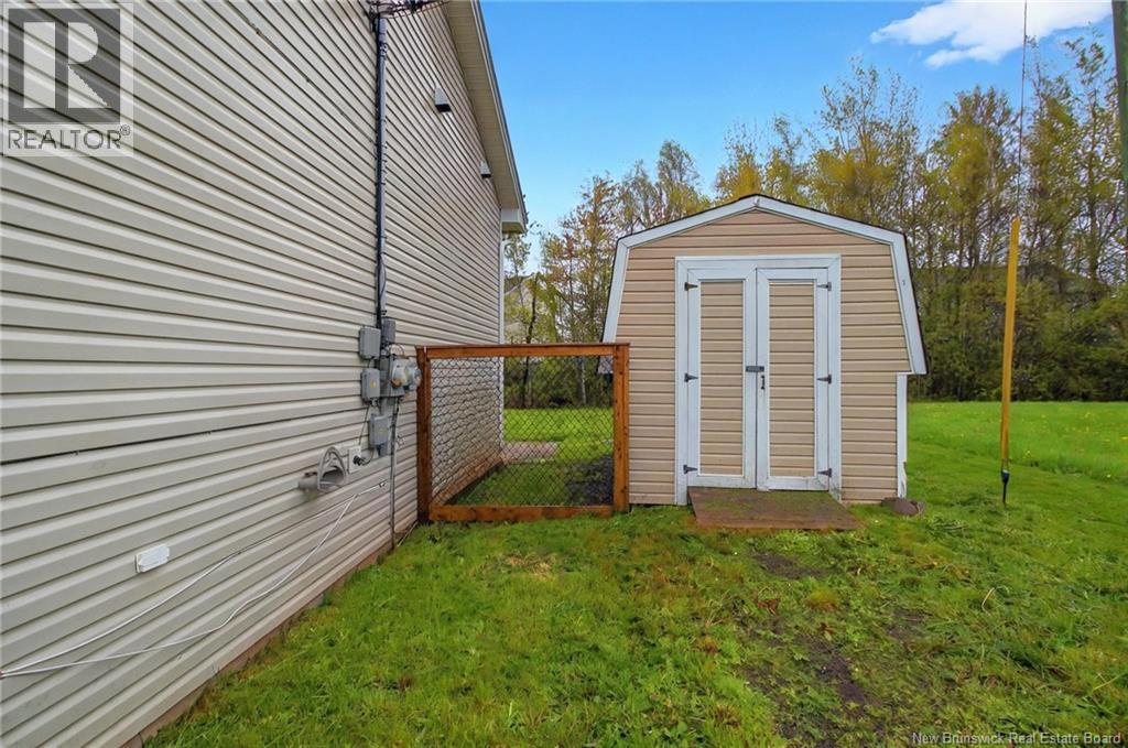 25 Thaddee Street, Dieppe, New Brunswick  E1A 6V4 - Photo 33 - NB126528