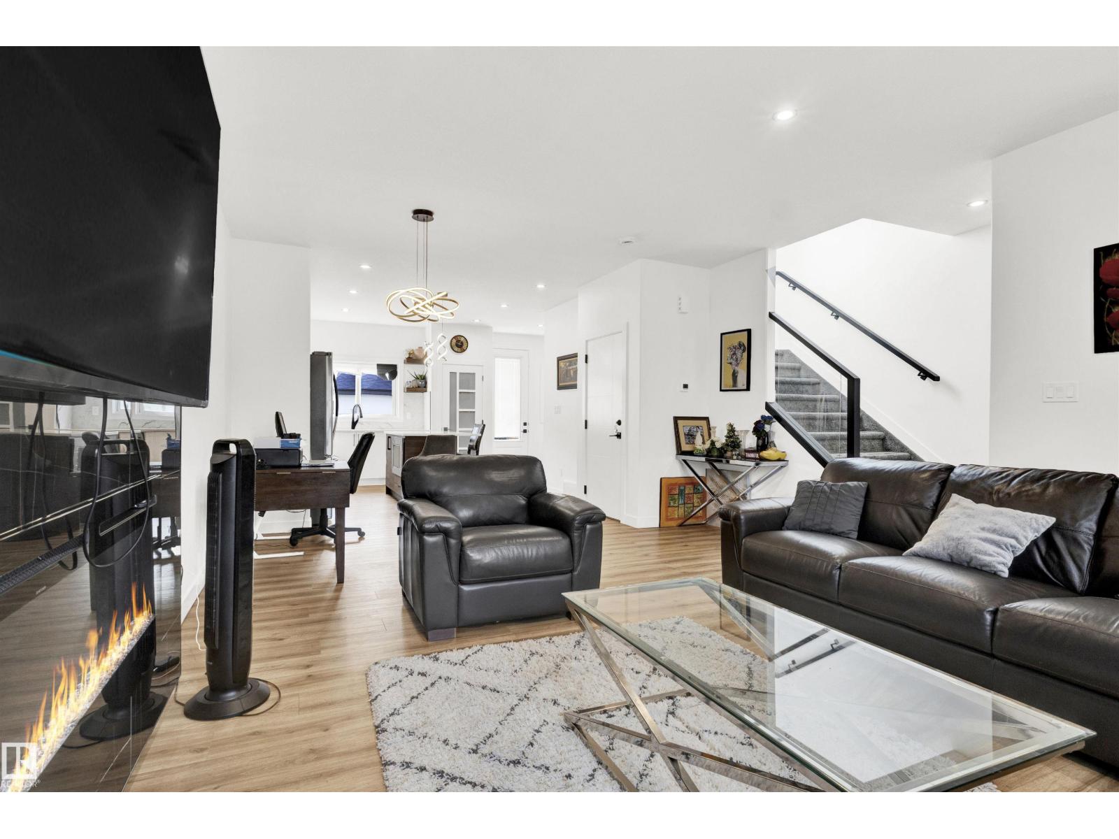 9559 85 St Nw, Edmonton, Alberta  T6C 3E1 - Photo 28 - E4457390