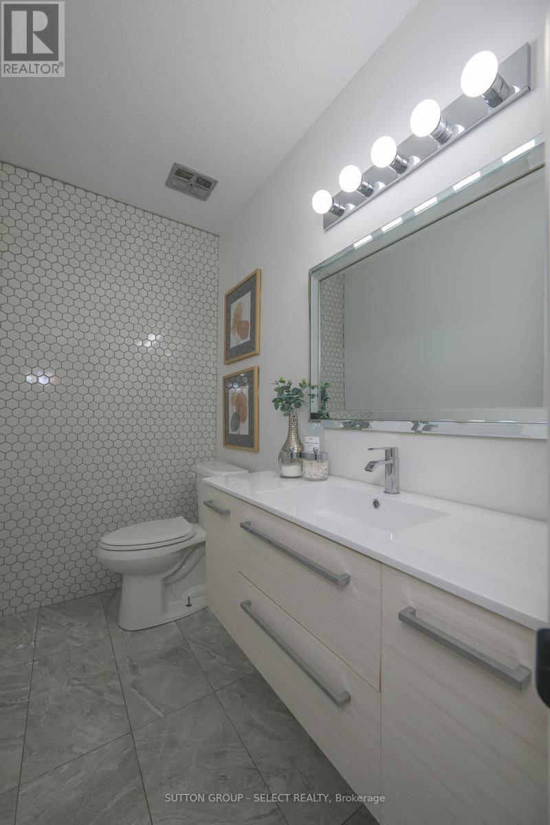 522 Cranbrook Road, London South, Ontario  N6K 2X3 - Photo 23 - X12399094