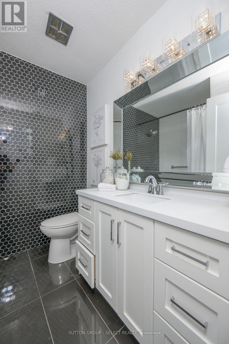 522 Cranbrook Road, London South, Ontario  N6K 2X3 - Photo 27 - X12399094