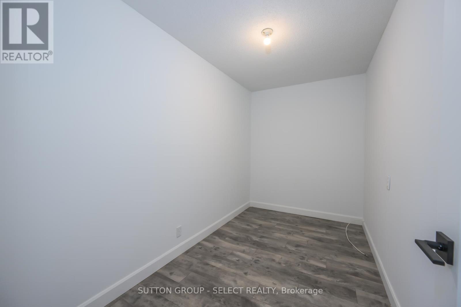 522 Cranbrook Road, London South, Ontario  N6K 2X3 - Photo 31 - X12399094