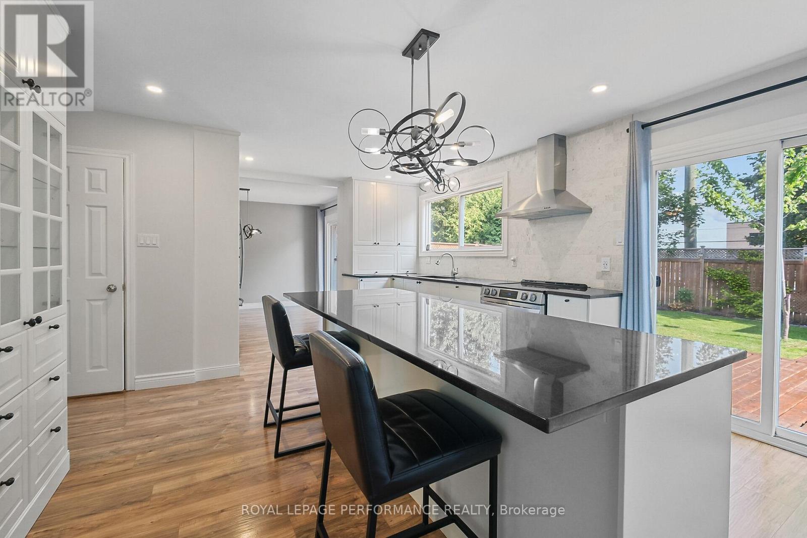 775 De Salaberry Street, Ottawa, Ontario  K1J 6Y5 - Photo 13 - X12399069