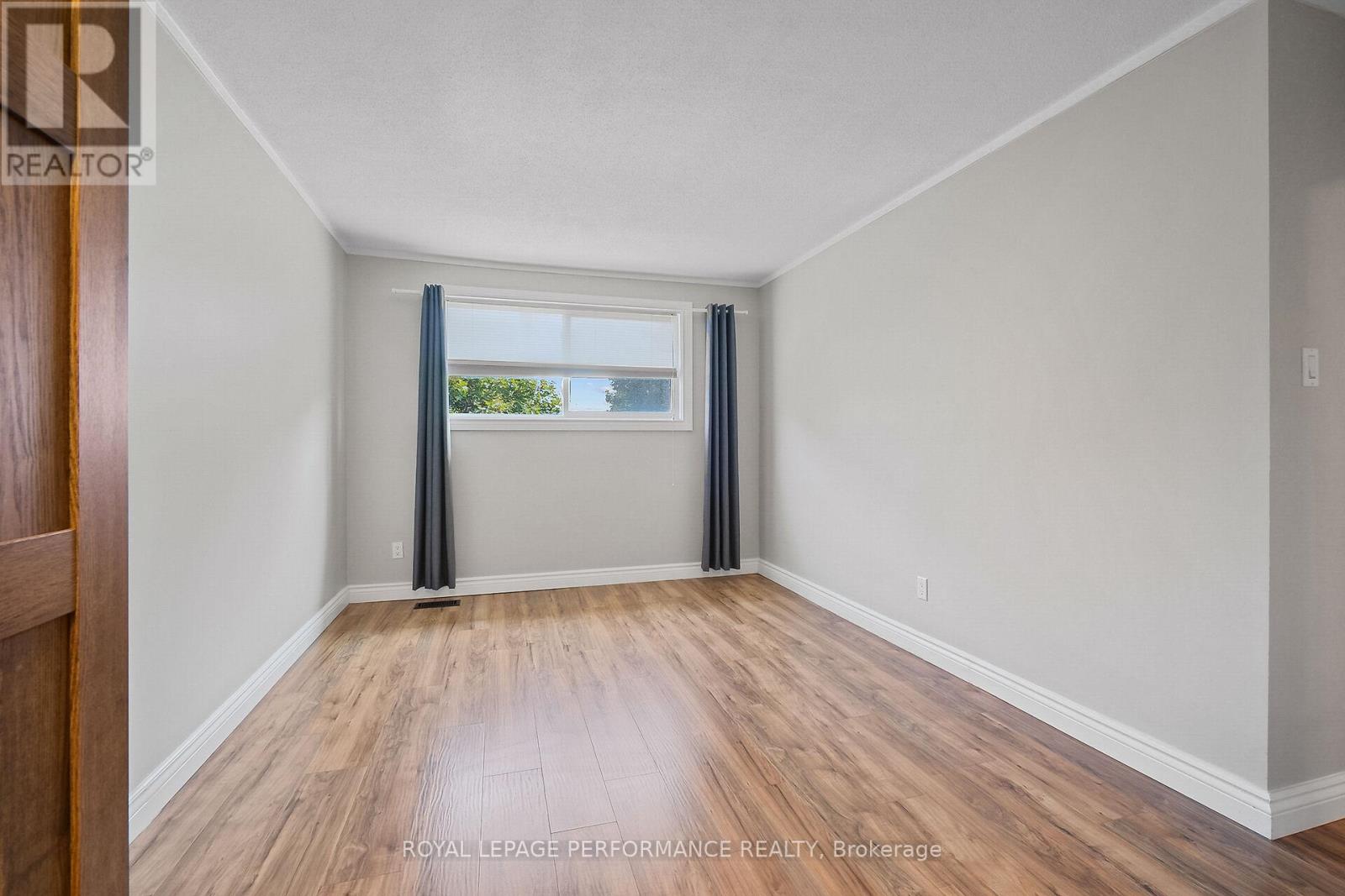 775 De Salaberry Street, Ottawa, Ontario  K1J 6Y5 - Photo 17 - X12399069