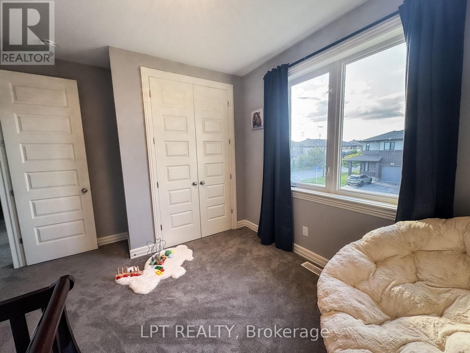 410 Andalusian Crescent, Ottawa, Ontario  K2V 0E3 - Photo 33 - X12396077