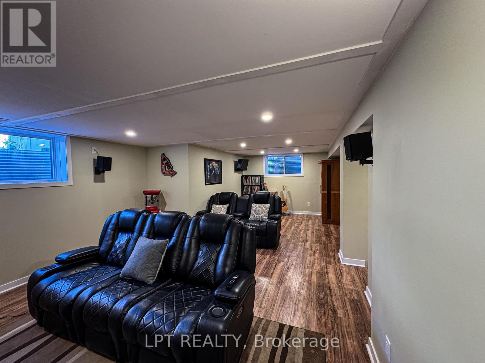 410 Andalusian Crescent, Ottawa, Ontario  K2V 0E3 - Photo 44 - X12396077