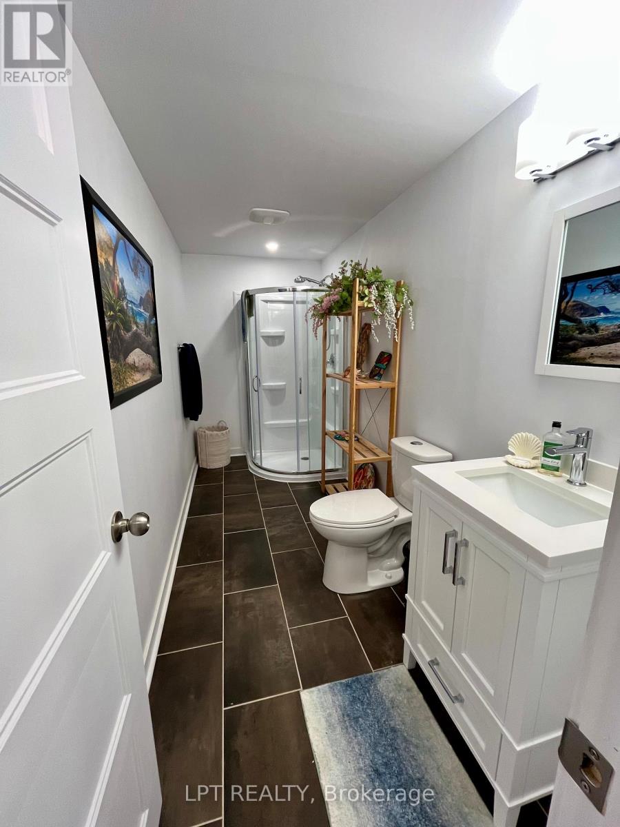 410 Andalusian Crescent, Ottawa, Ontario  K2V 0E3 - Photo 49 - X12396077