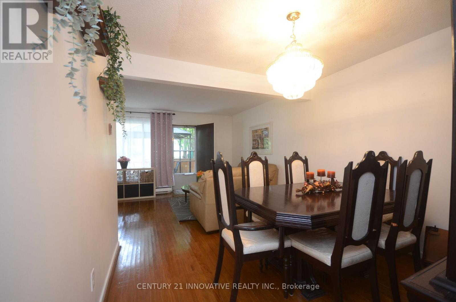 9 Candy Courtway, Toronto, Ontario  M2R 2Y7 - Photo 6 - C12399046