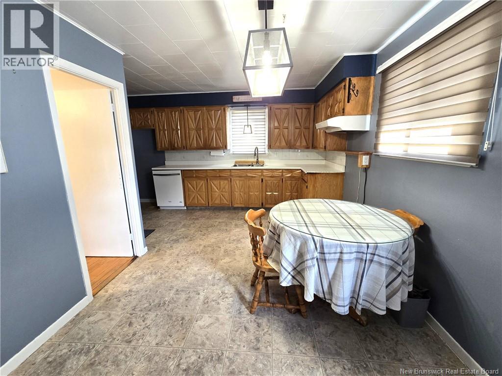 177 Canada Road, Edmundston, New Brunswick  E3V 1V7 - Photo 3 - NB126275