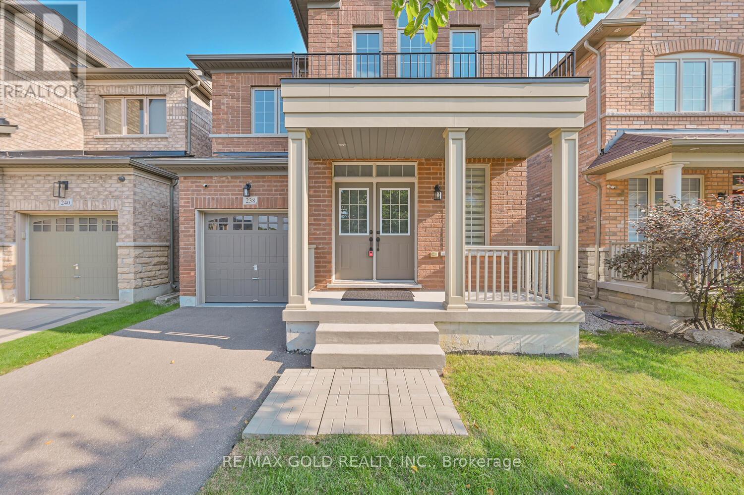 238 Kincardine Street, Vaughan, Ontario  L4H 4H9 - Photo 3 - N12399058