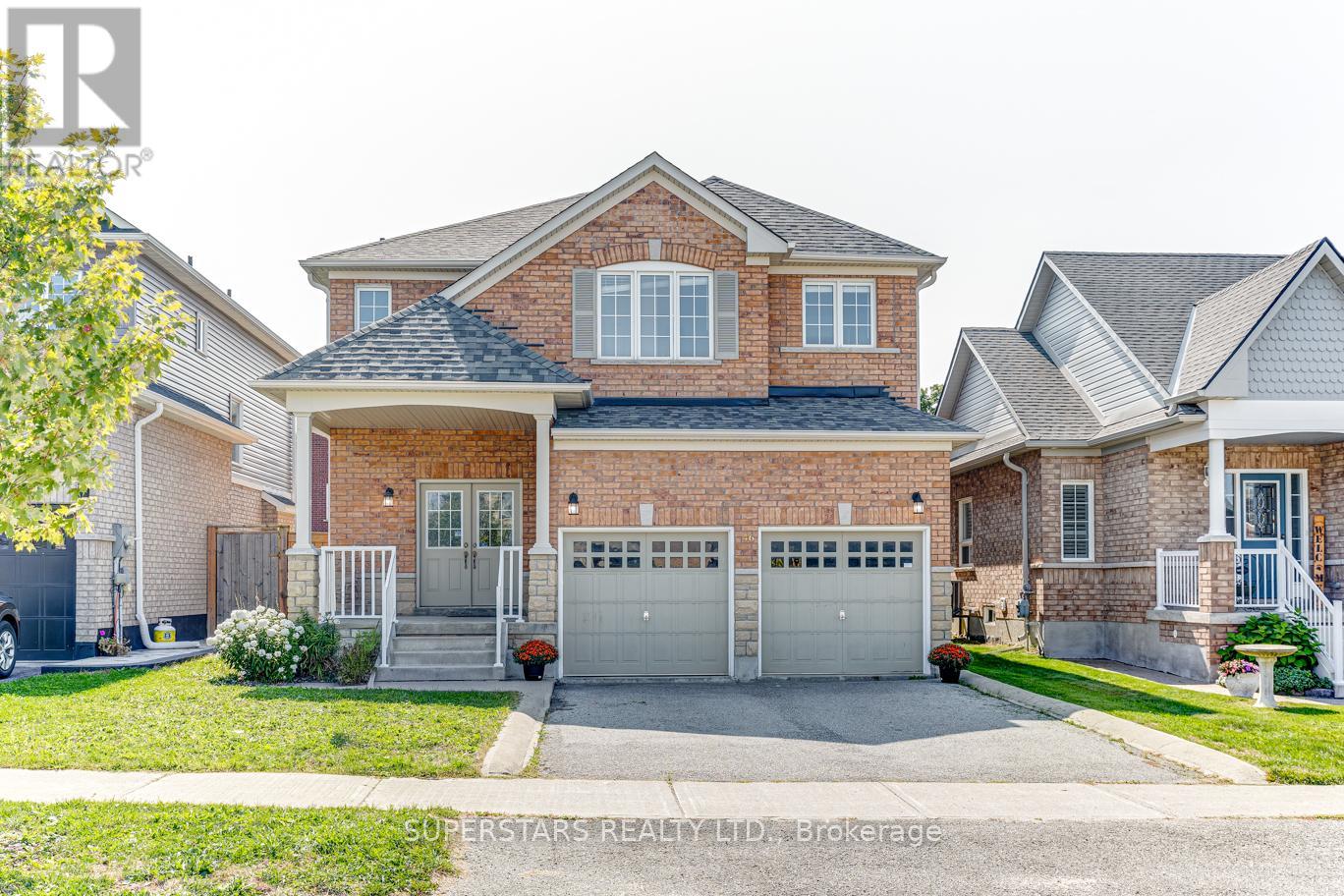 46 Majesty Boulevard, Barrie, Ontario  L4M 0E4 - Photo 1 - S12399034