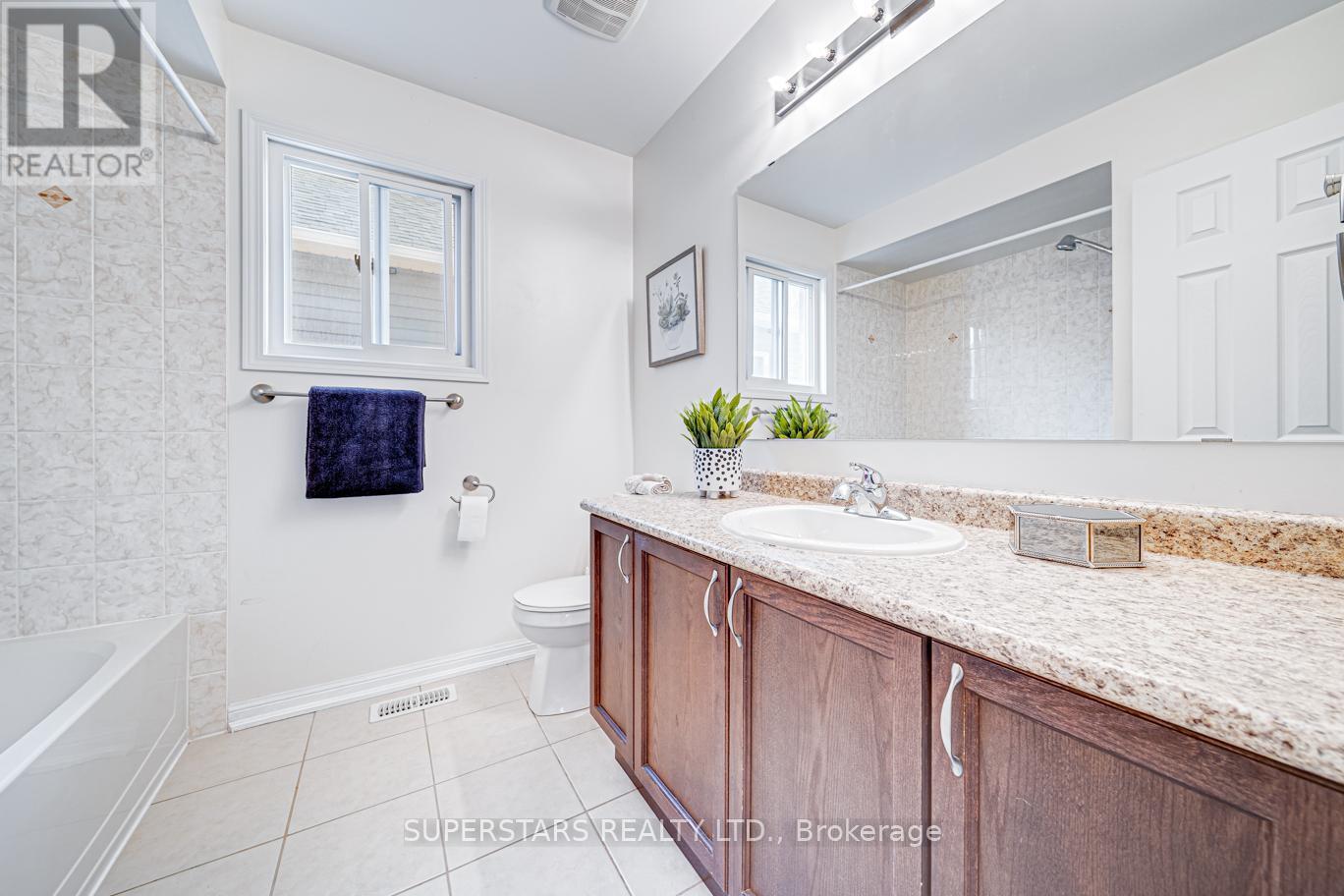 46 Majesty Boulevard, Barrie, Ontario  L4M 0E4 - Photo 25 - S12399034