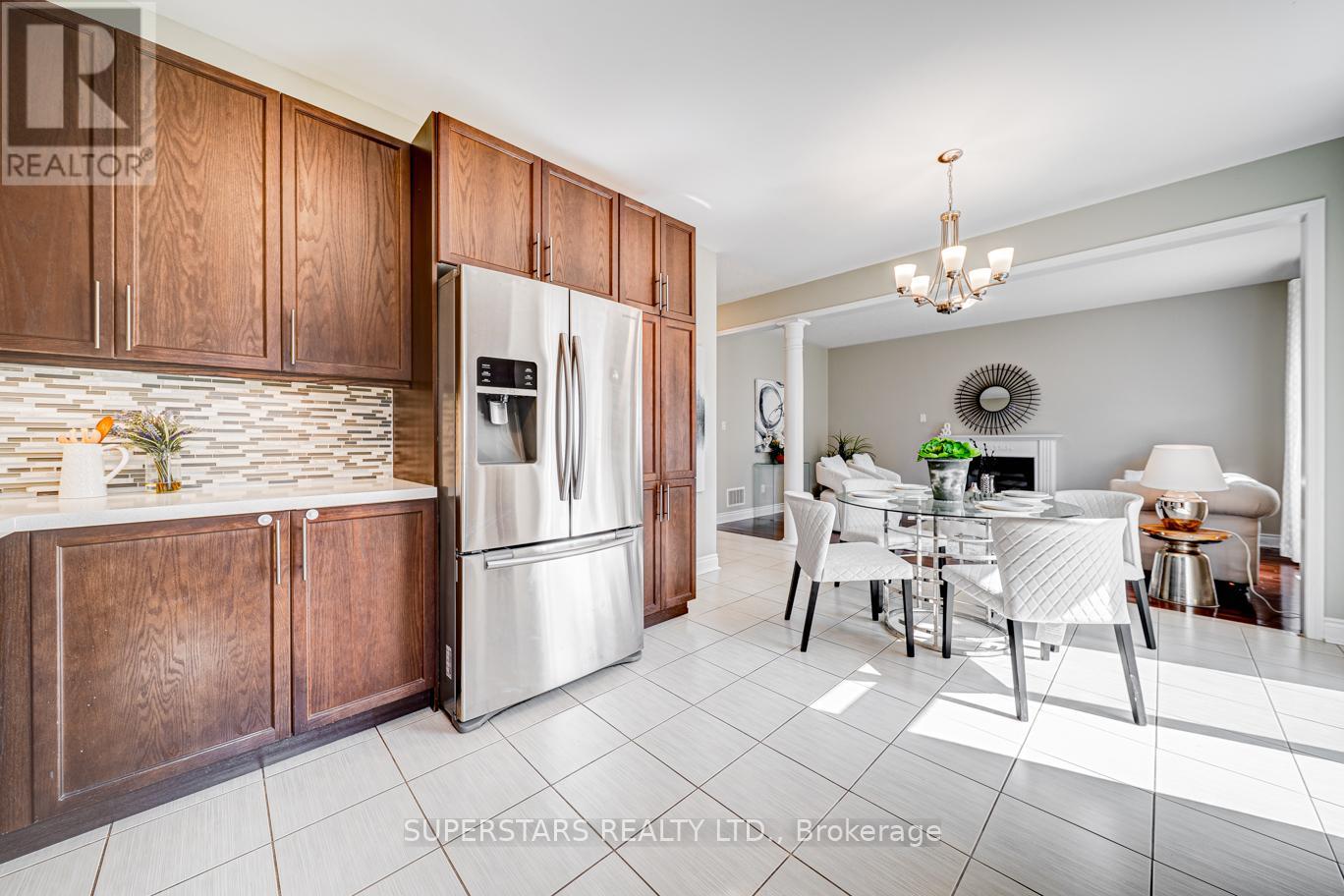 46 Majesty Boulevard, Barrie, Ontario  L4M 0E4 - Photo 8 - S12399034