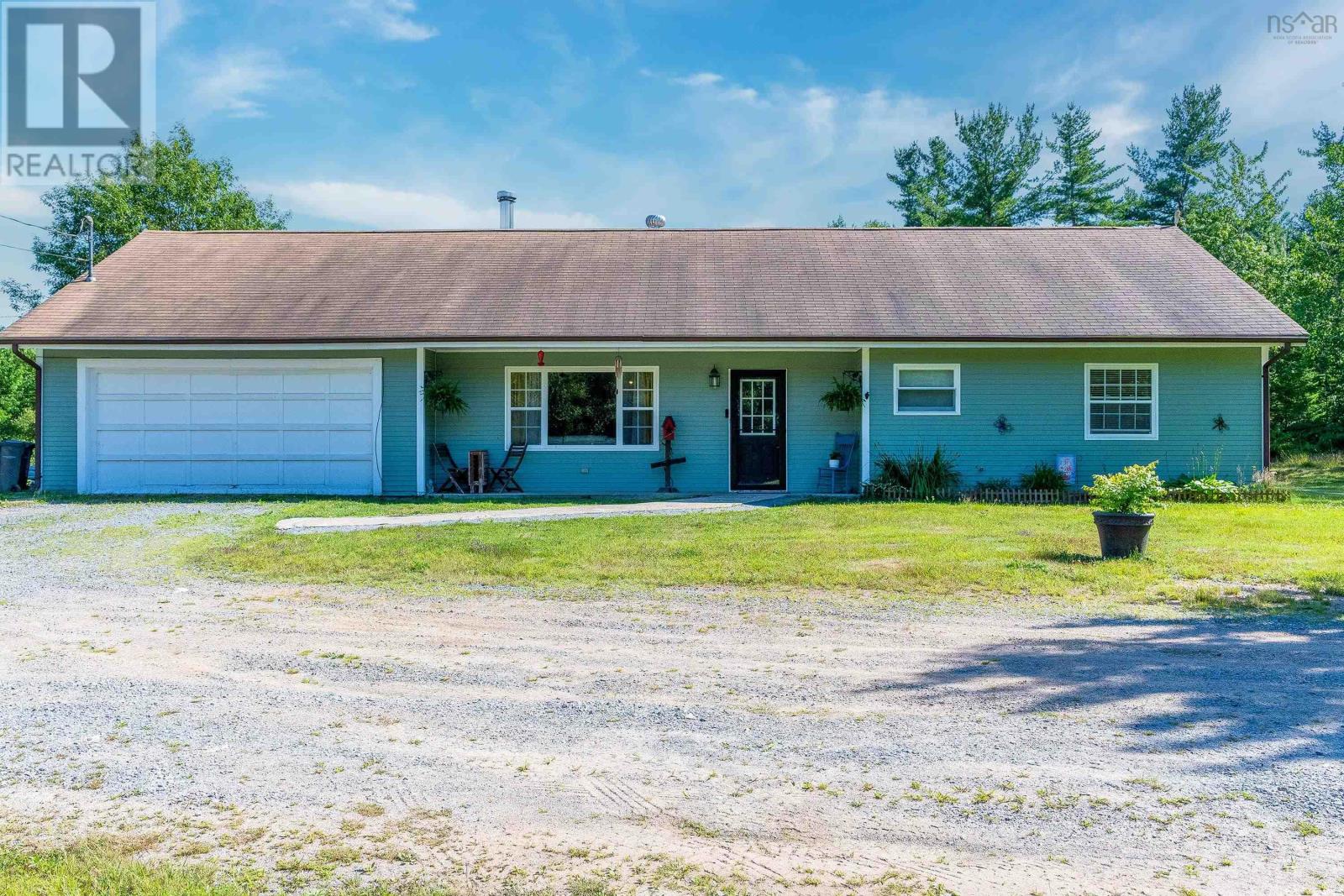 252 Eves Road, New Albany, Nova Scotia