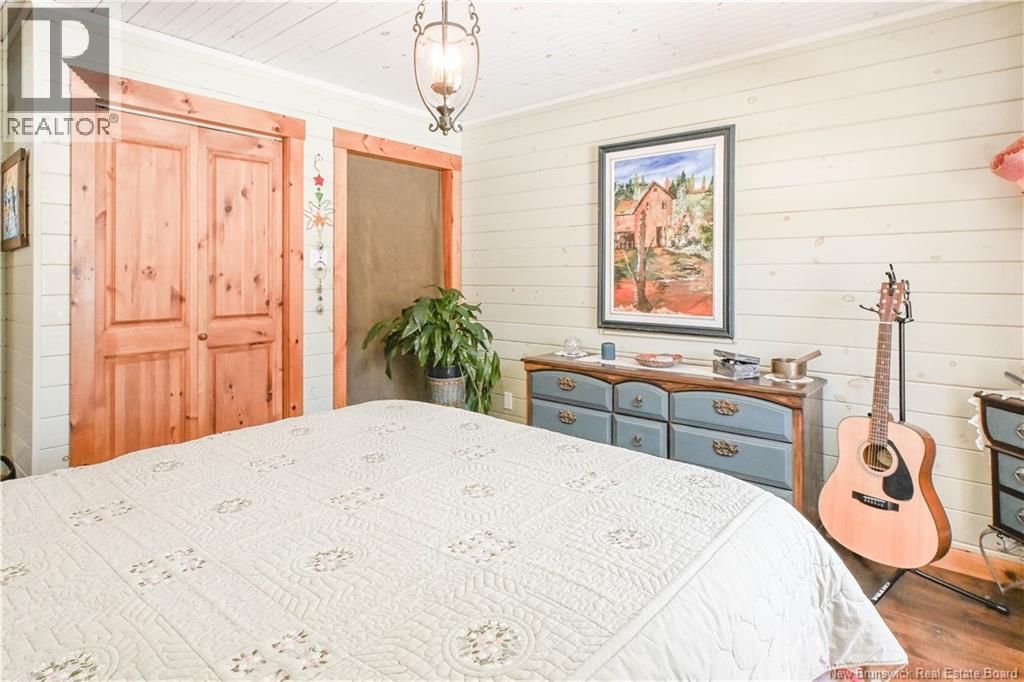 187 Saint-Simon Road, Caraquet, New Brunswick  E1W 1B3 - Photo 22 - NB117531
