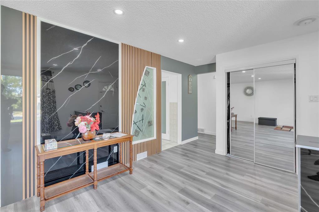51 Hiddleston Crescent, Winnipeg, Manitoba  R2P 0T3 - Photo 10 - 202522894
