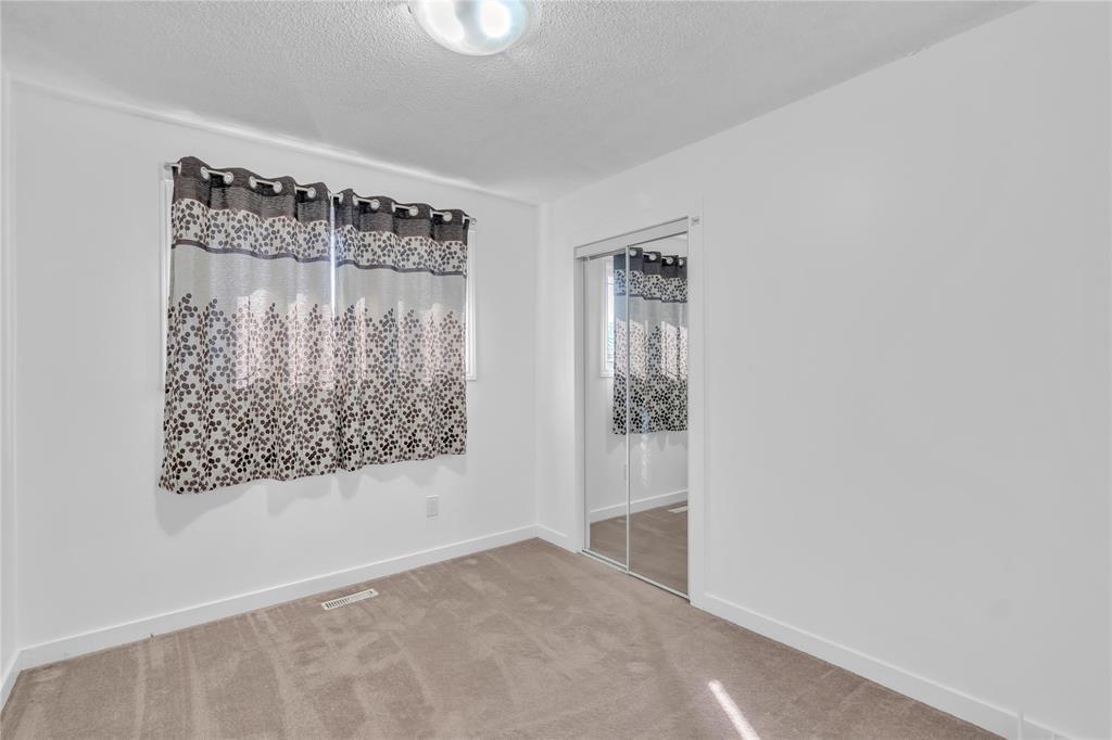 51 Hiddleston Crescent, Winnipeg, Manitoba  R2P 0T3 - Photo 20 - 202522894