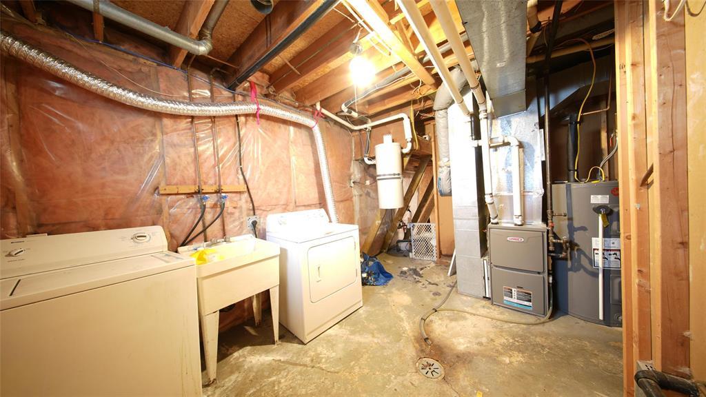 40 Prelest Place, Winnipeg, Manitoba  R2P 2R3 - Photo 23 - 202522926