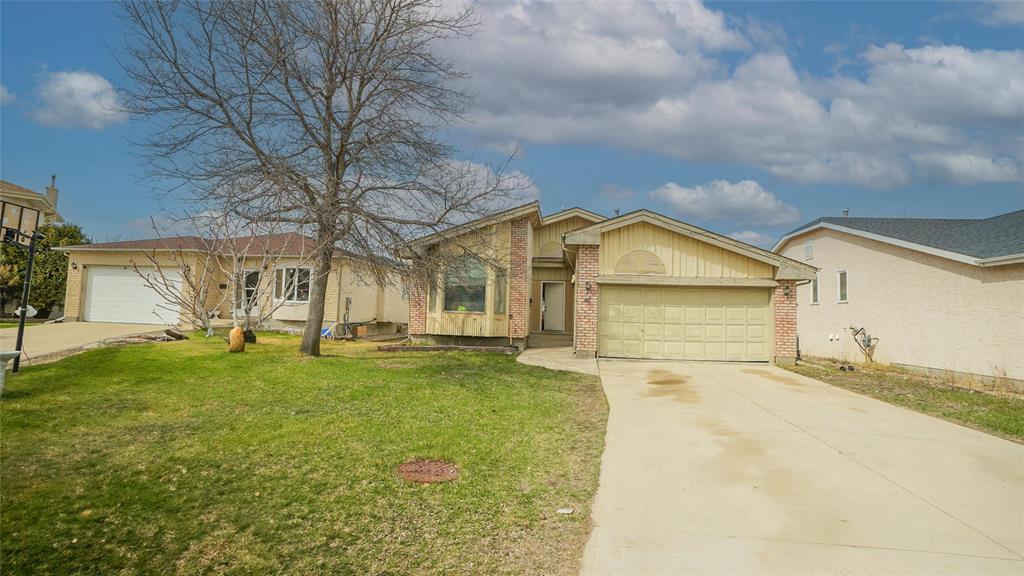40 Prelest Place, Winnipeg, Manitoba  R2P 2R3 - Photo 26 - 202522926