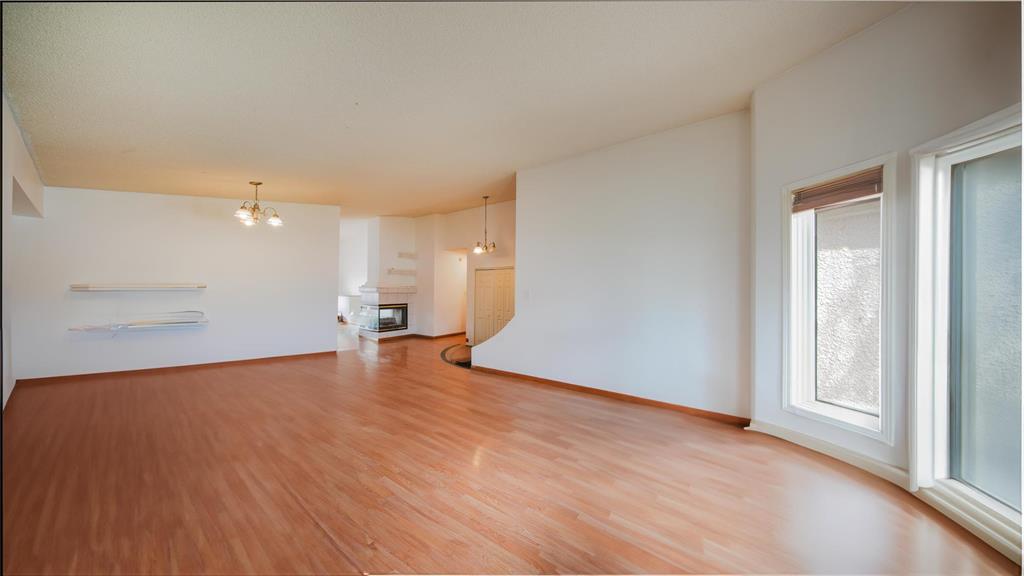 40 Prelest Place, Winnipeg, Manitoba  R2P 2R3 - Photo 8 - 202522926