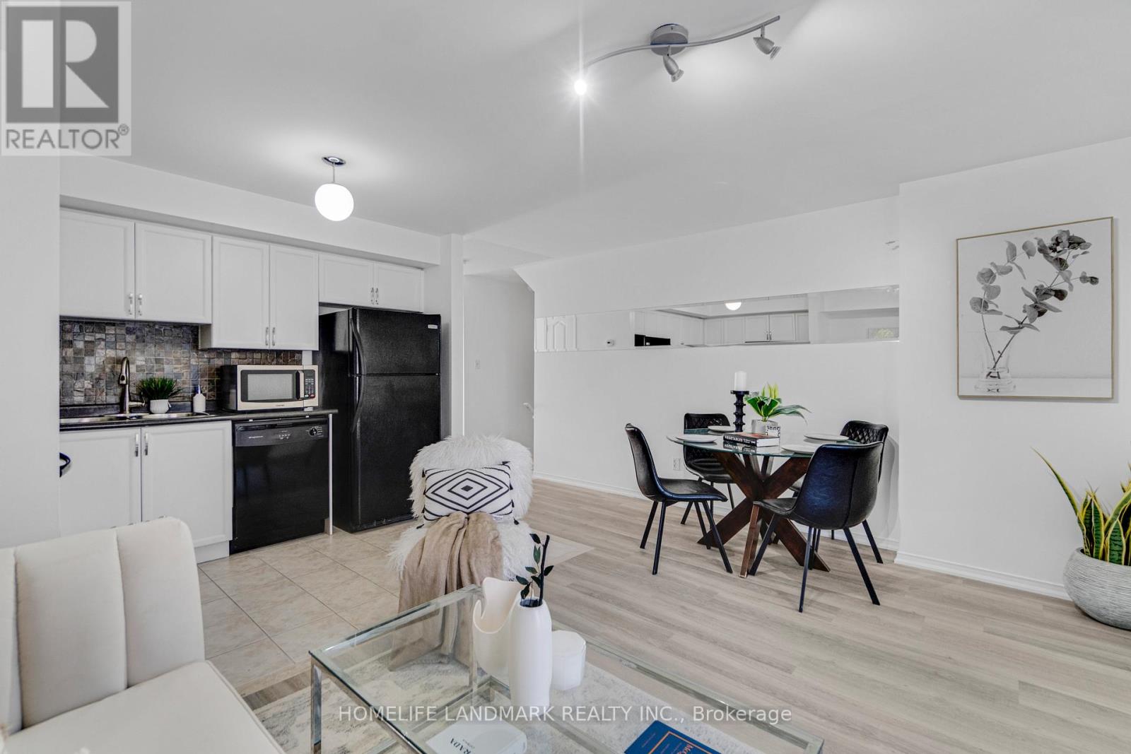8 - 5025 Ninth Line, Mississauga (Churchill Meadows), Ontario  L5M 0E9 - Photo 9 - W12399055