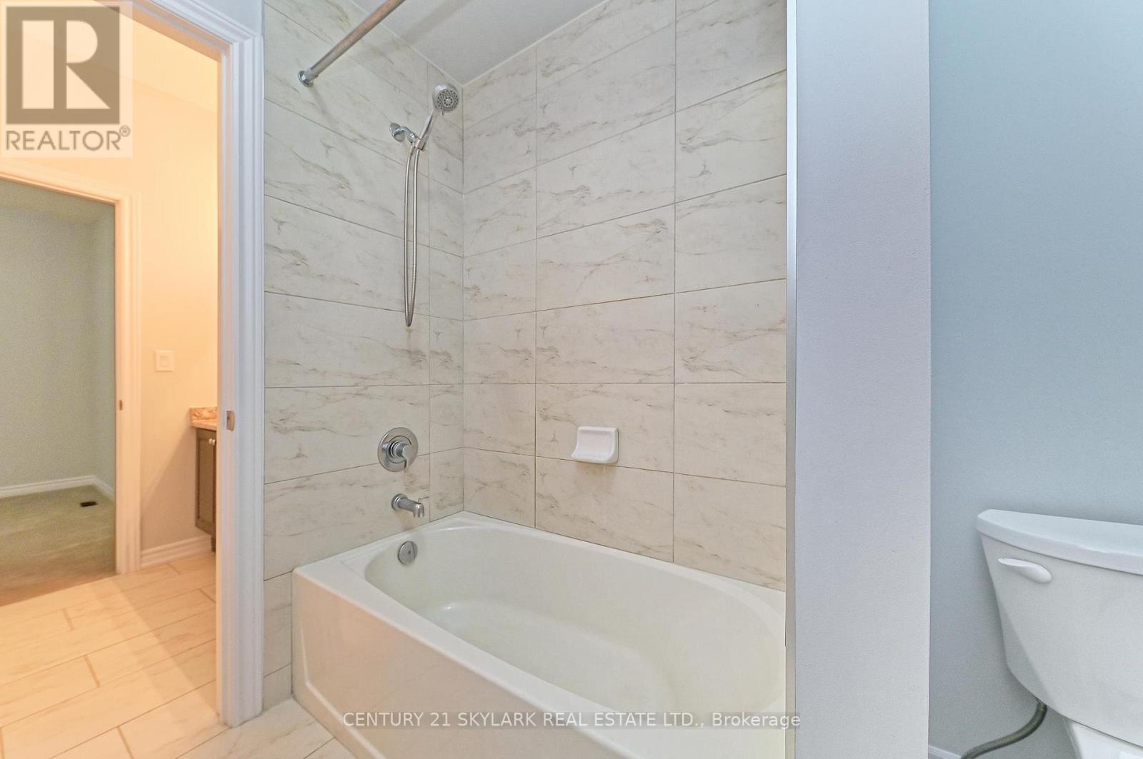 154 Petch Avenue, Caledon, Ontario  L7C 1Z9 - Photo 27 - W12399068