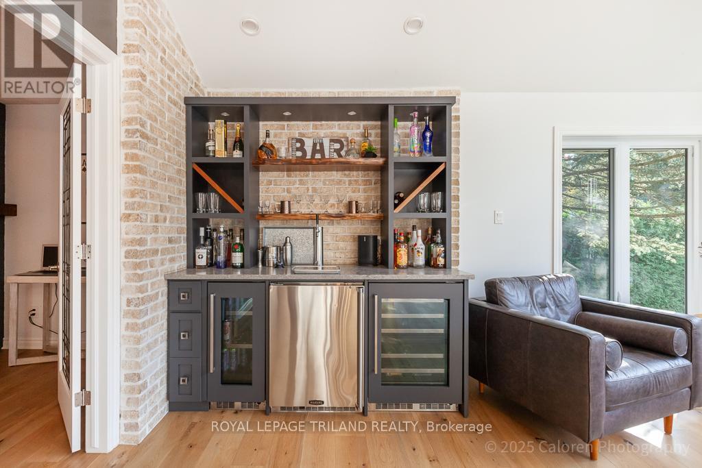 25 Monteith Avenue, Thames Centre, Ontario  N0M 2P0 - Photo 16 - X12399130